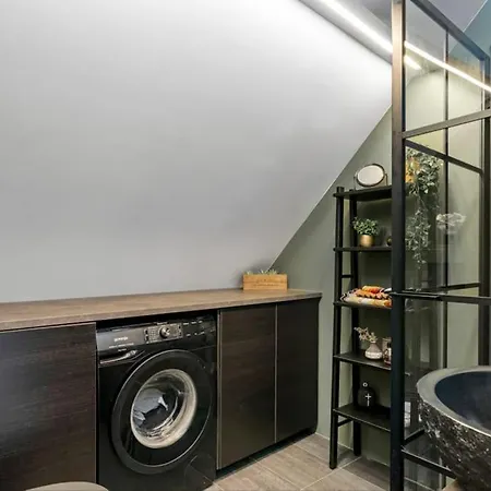 Elegant Townhouse شقة
